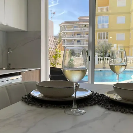 Vivienda A Pie De Playa Con Piscina Privada Holiday home
